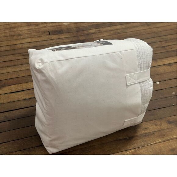 Koolaburra by Ugg twin size Jane white silver comforter set blanket bedding nwt - Picture 7 of 7